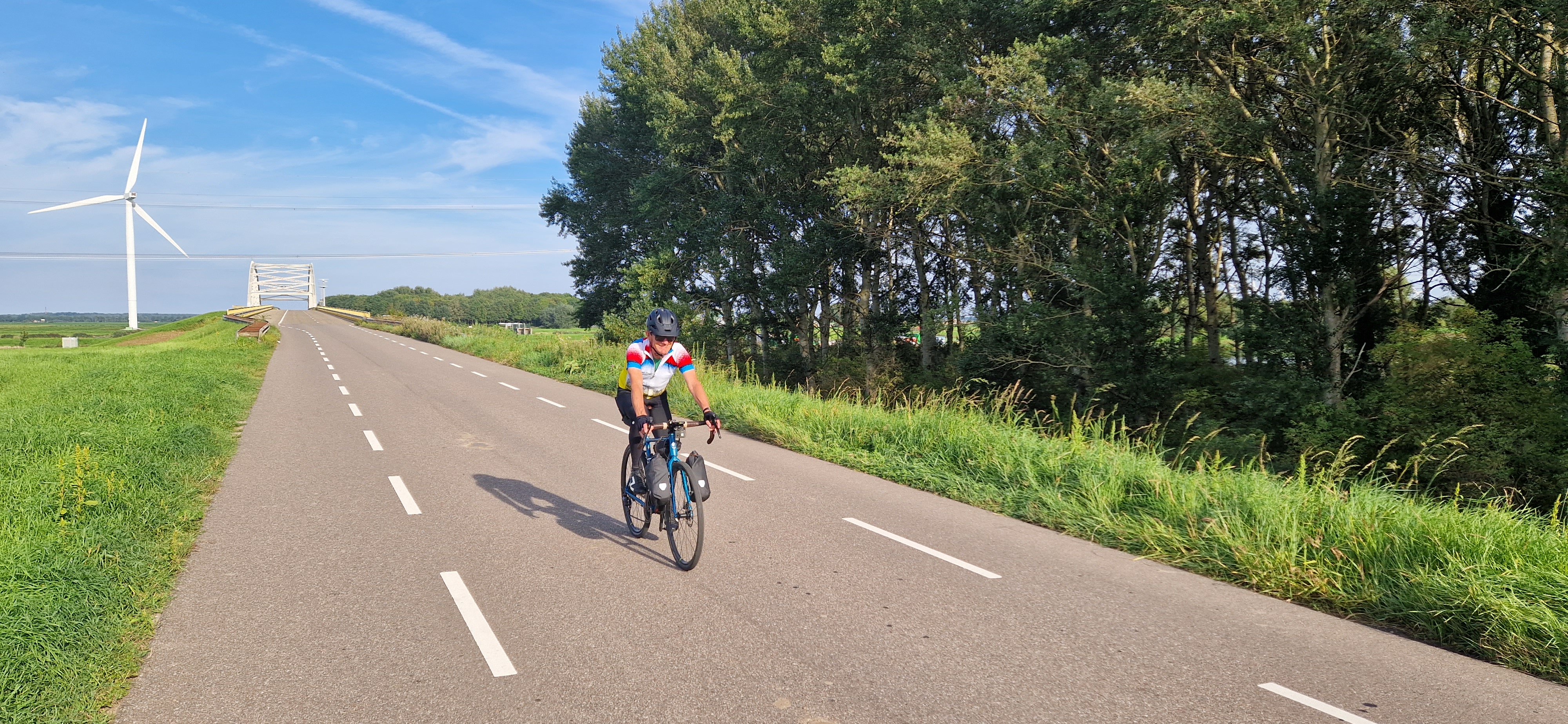 Sonne, Blauer Himmel und grüne Energie Placeholder